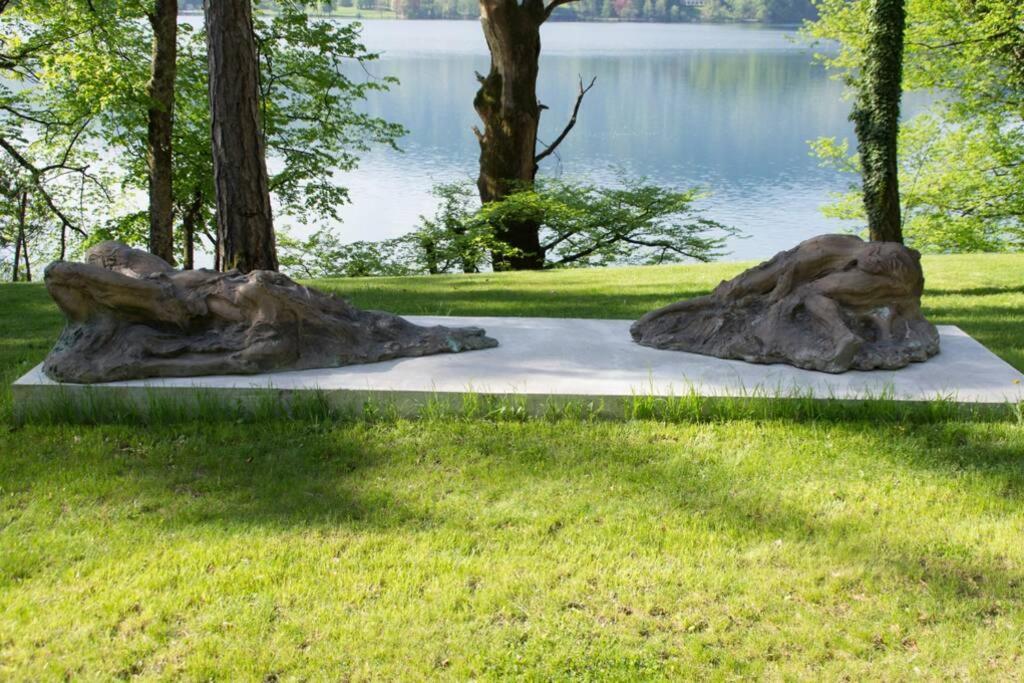 Private Beach House On Lake Блед Екстер'єр фото