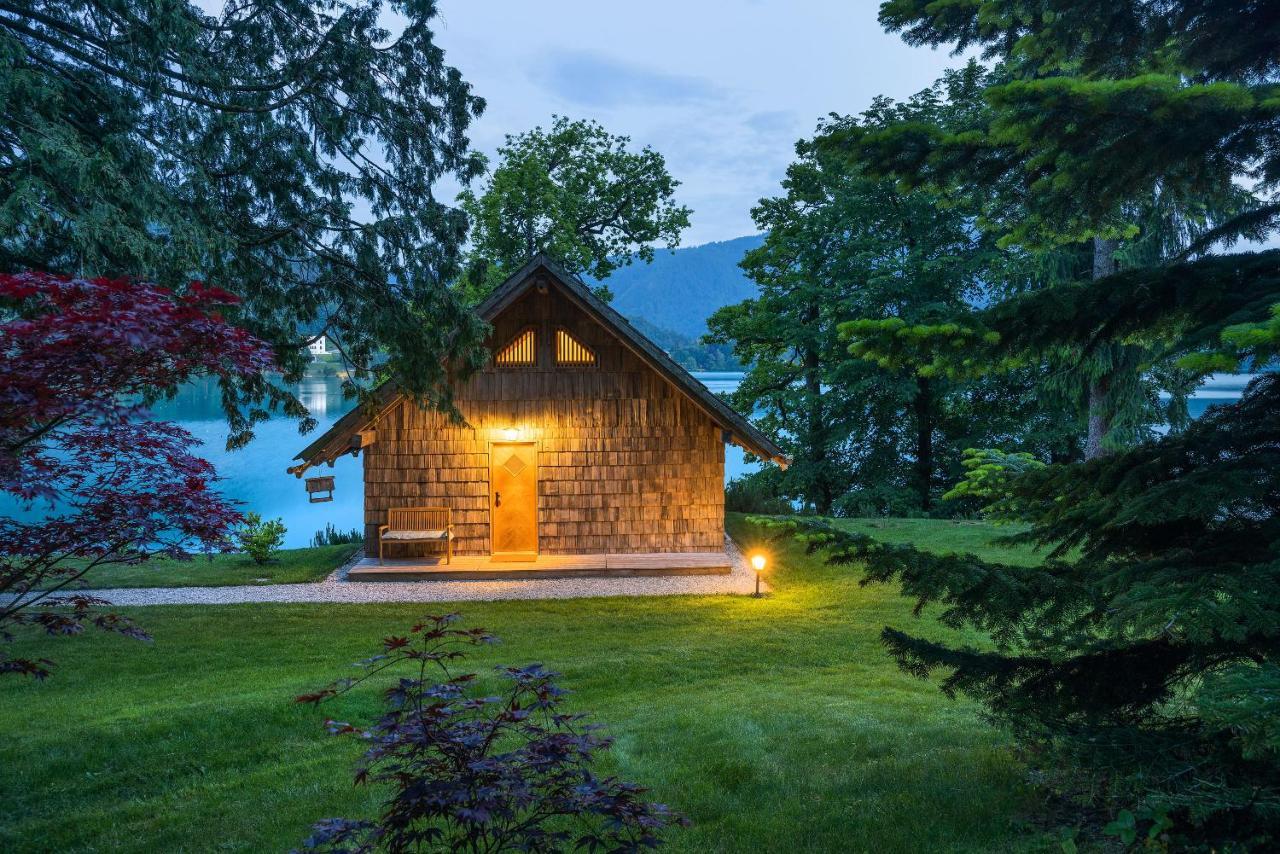 Private Beach House On Lake Блед Екстер'єр фото